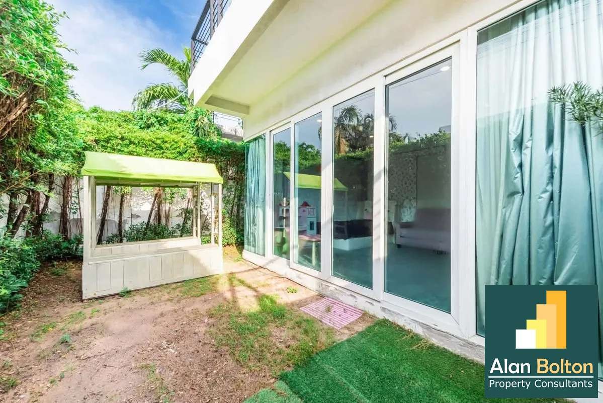 Pool Villa 4 Bedrooms 5 Bathrooms in East Pattaya photo 15