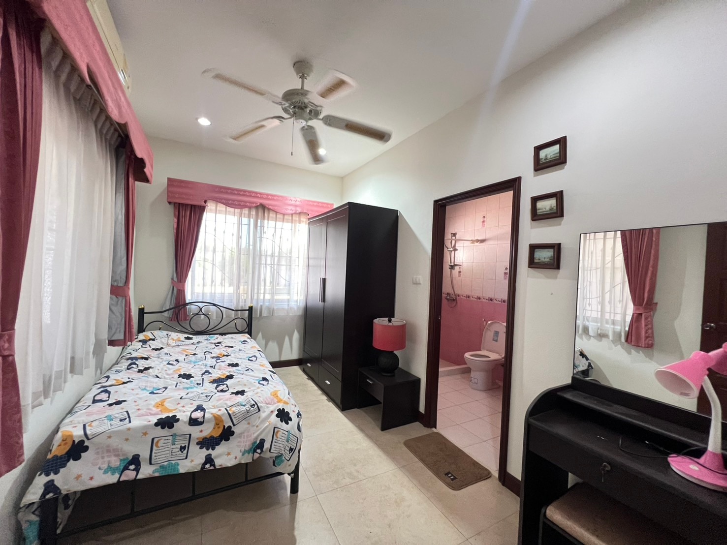 Pool Villa 4 Bedrooms 5 Bathrooms in East Pattaya photo 23