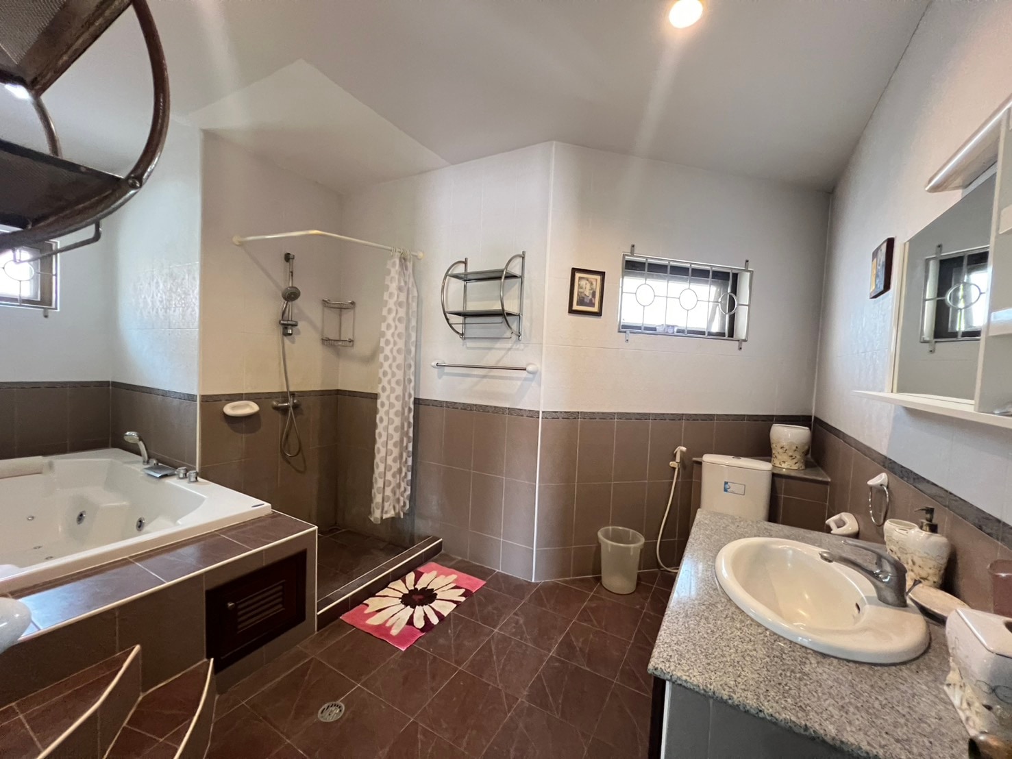 Pool Villa 4 Bedrooms 5 Bathrooms in East Pattaya photo 27