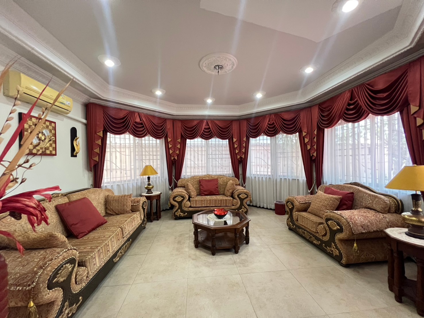 Pool Villa 4 Bedrooms 5 Bathrooms in East Pattaya photo 36