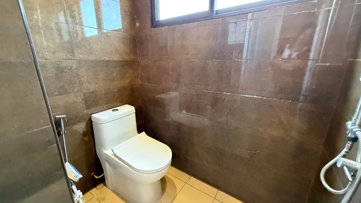 Newly renovated Studio Condo For Sale In Fly Bird photo 24