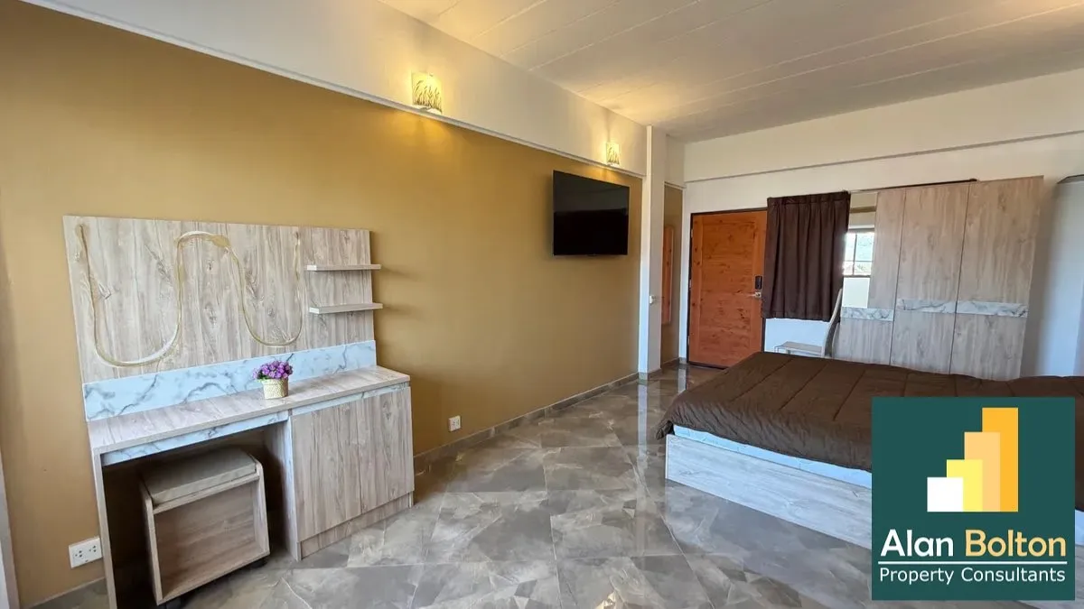 Newly renovated Studio Condo For Sale In Fly Bird photo 7
