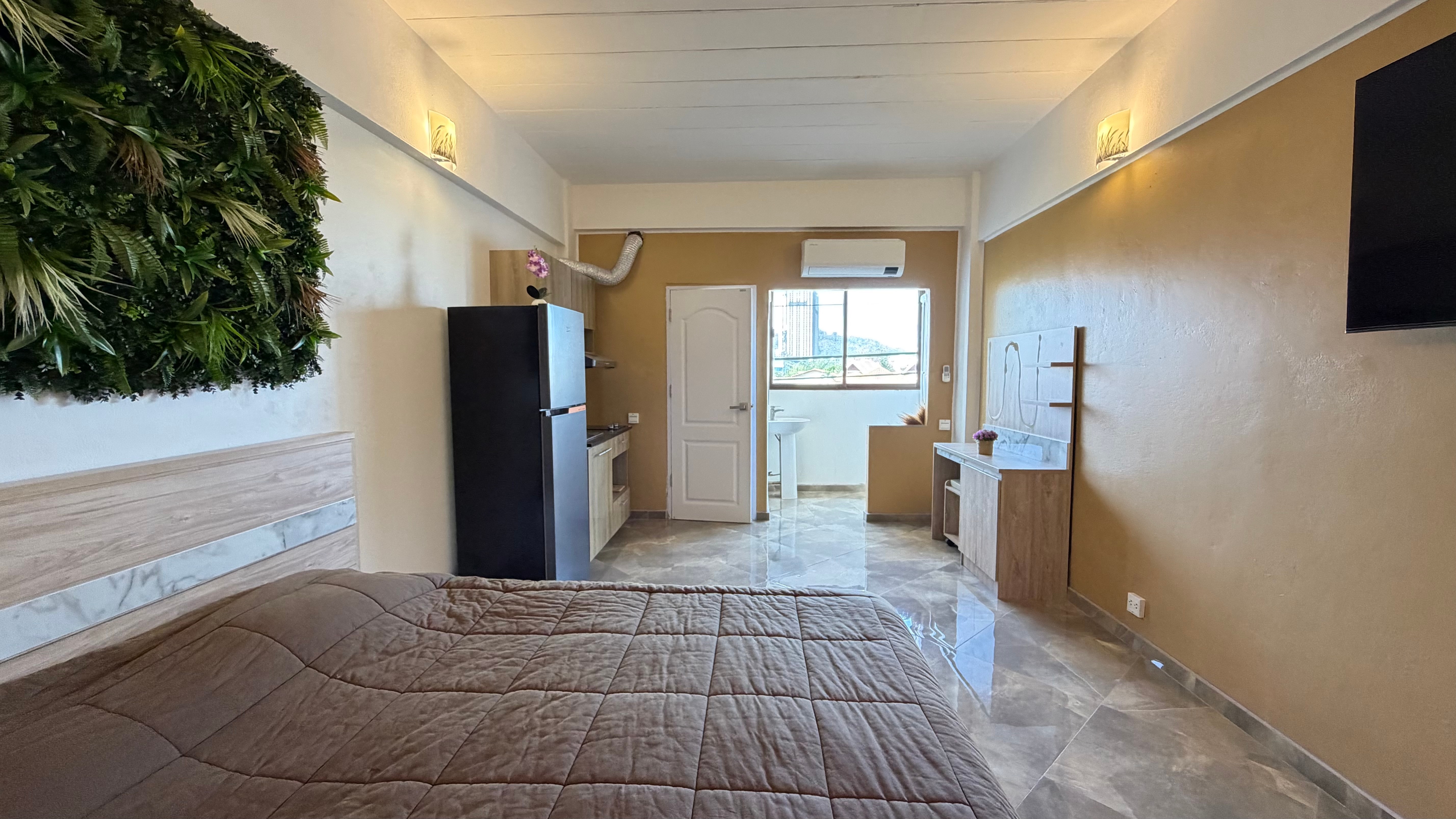 Newly renovated Studio Condo For Sale In Fly Bird photo 18