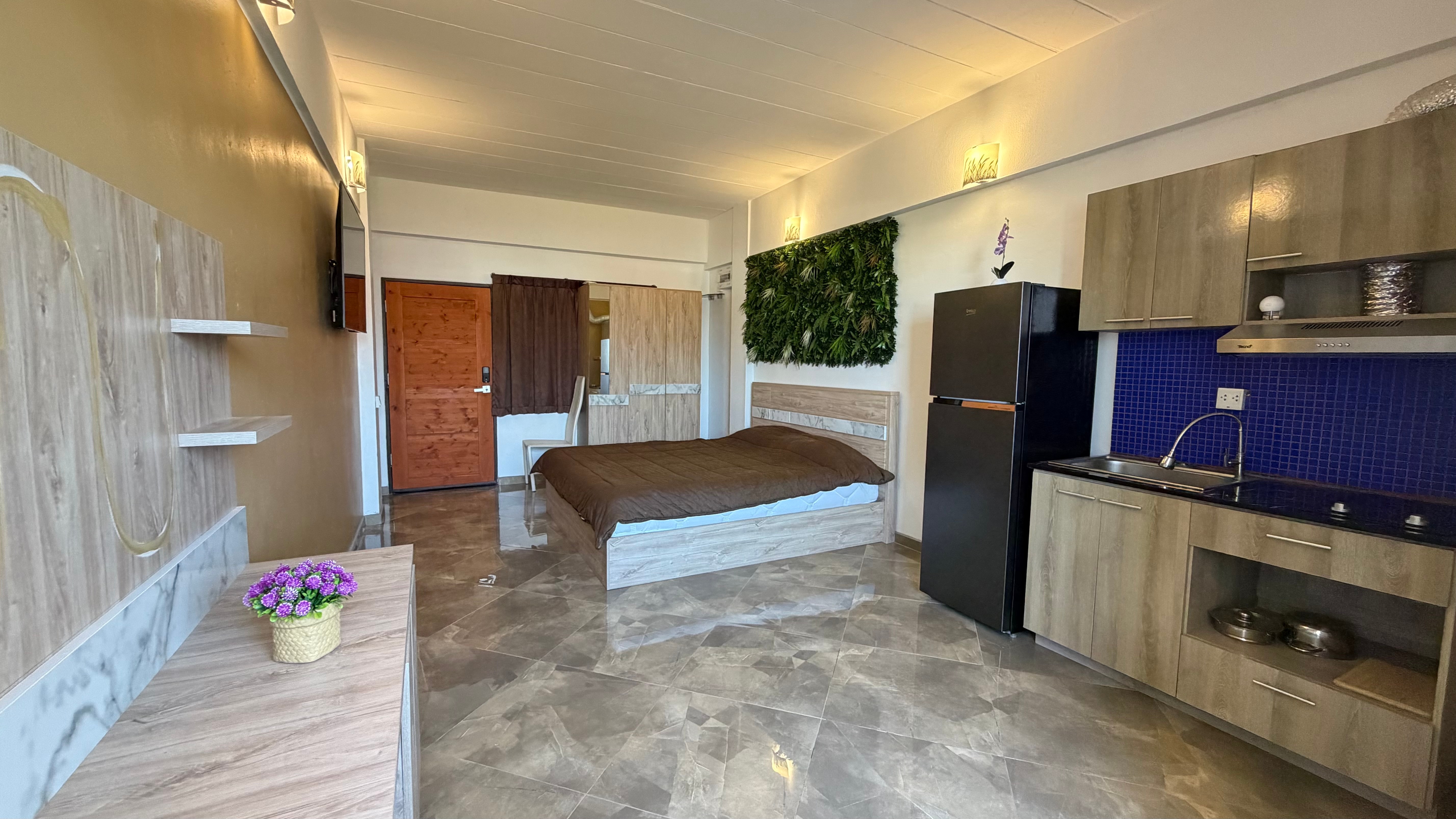 Newly renovated Studio Condo For Sale In Fly Bird photo 25