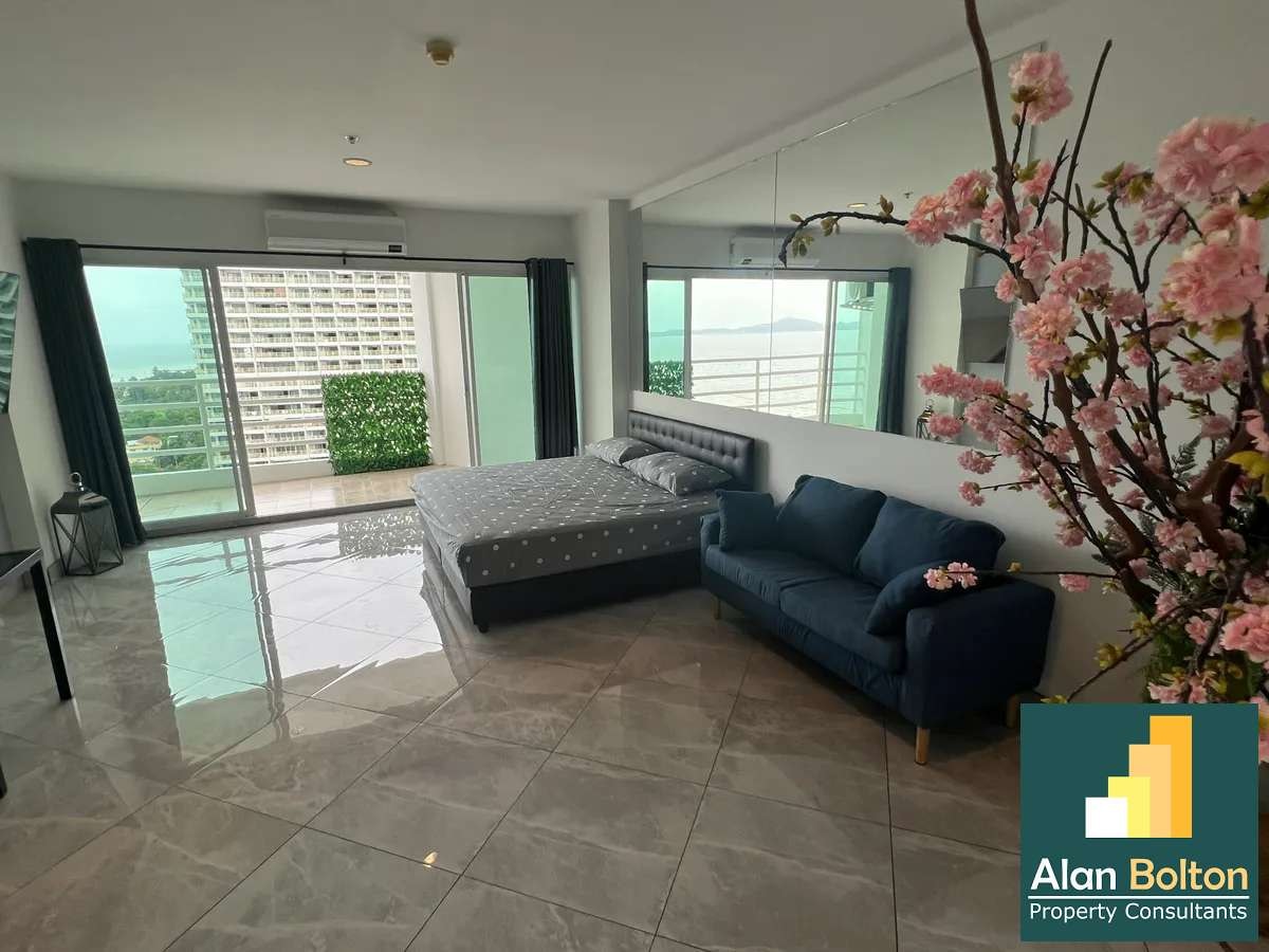 Sea View Condo For Sale In Jomtien photo 8