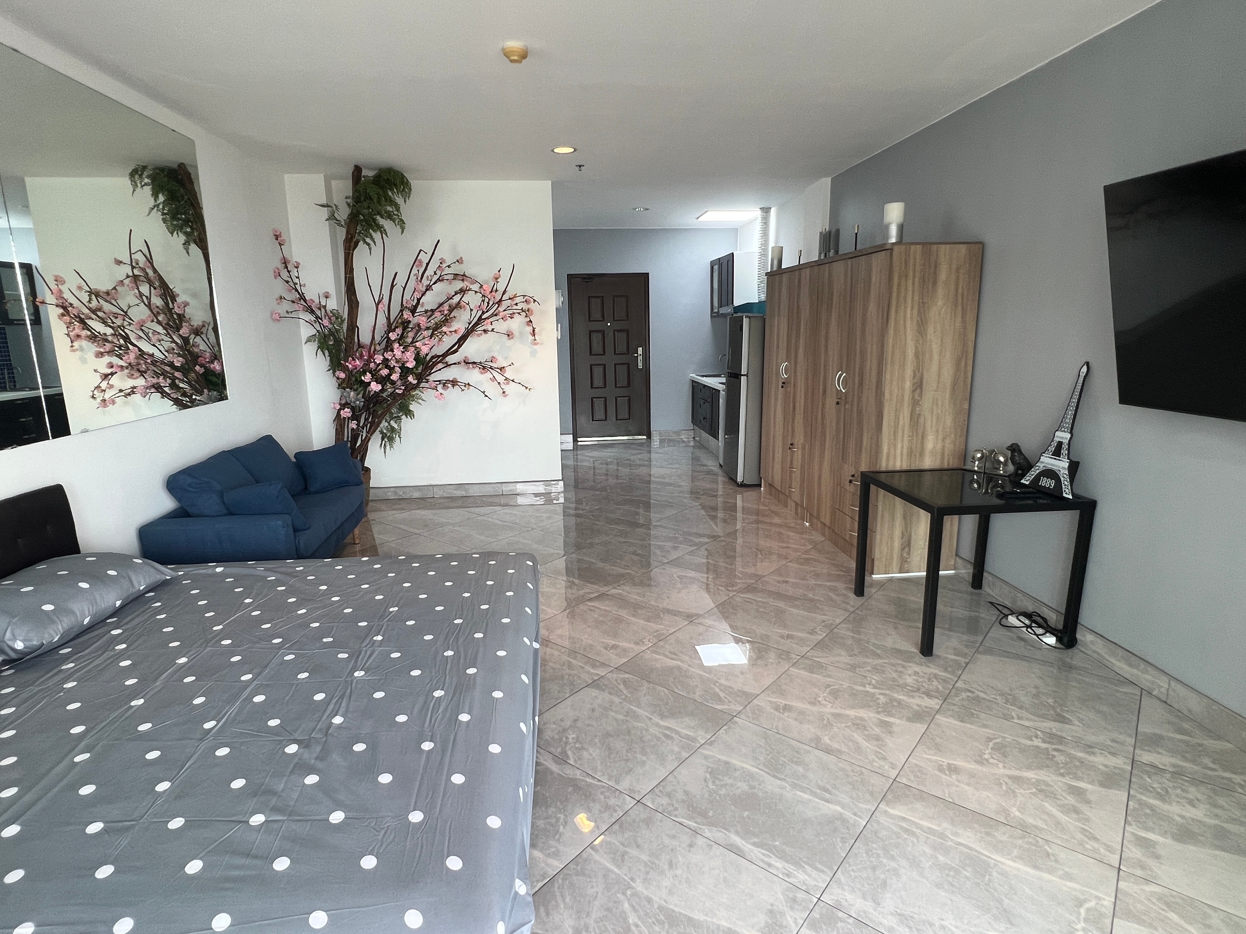 Sea View Condo For Sale In Jomtien photo 17