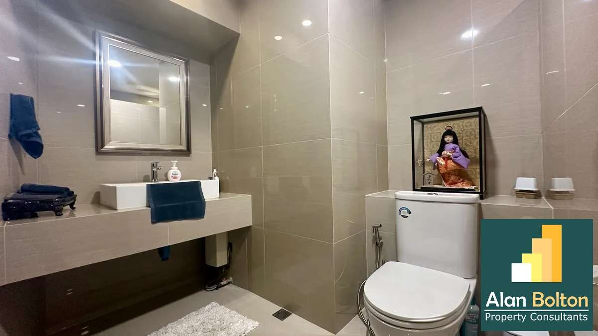 Metro Jomtien Condotel photo 19