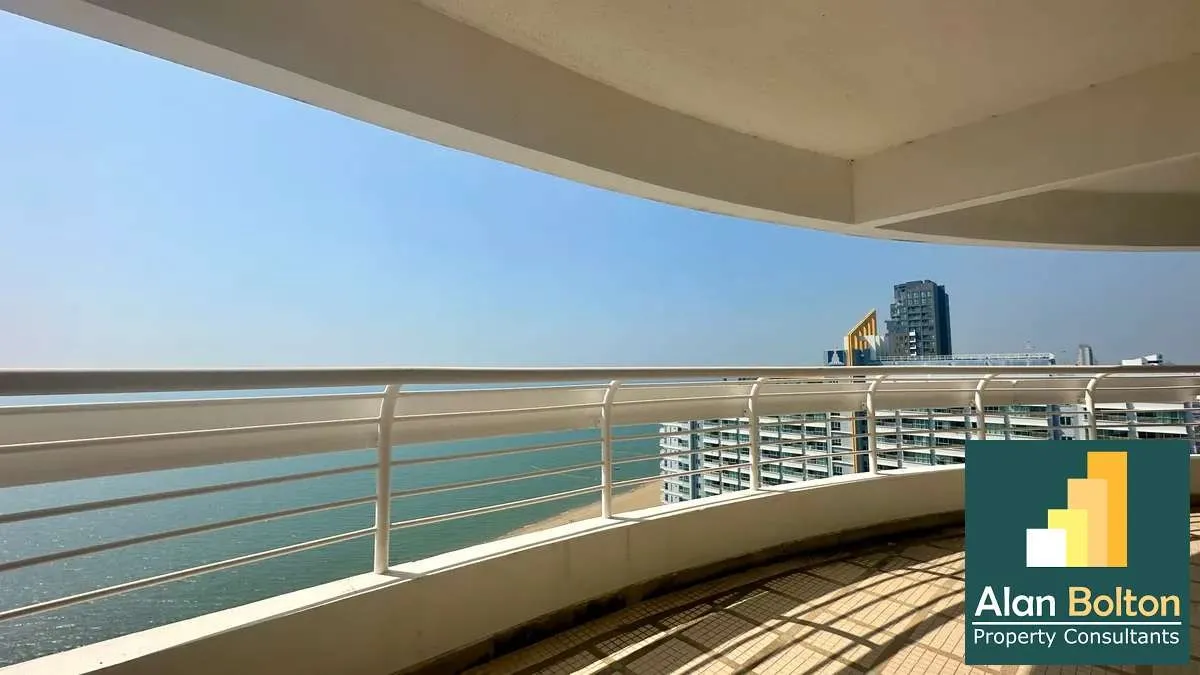 Beachfront Ocean View 2 Bed 2 Bath Condo In Jomtien photo 14