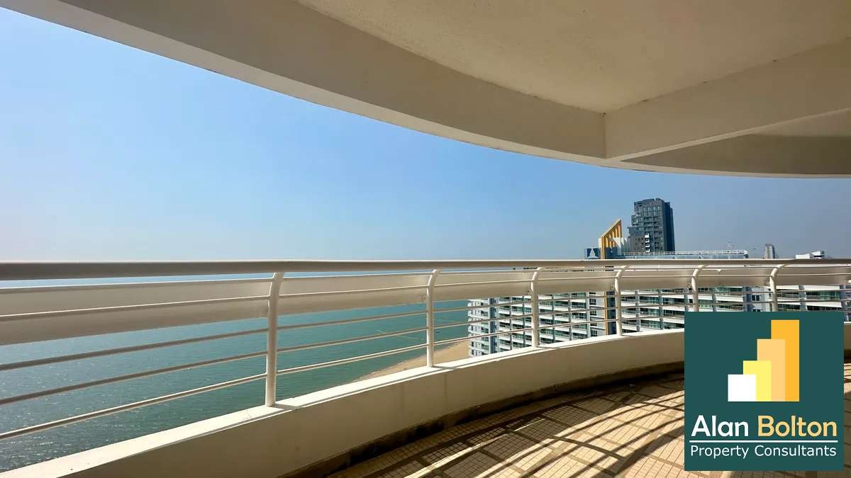 Beachfront Ocean View 2 Bed 2 Bath Condo In Jomtien photo 16