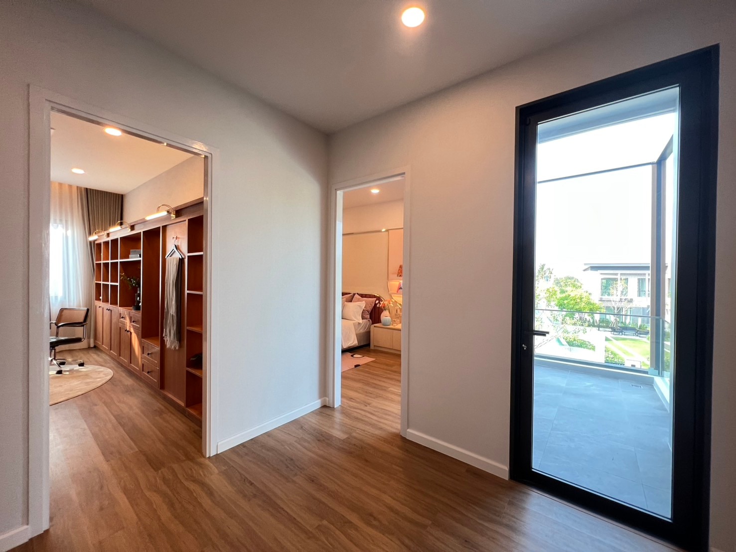 2- Storey 3 Bedrooms 3 Bathrooms in East Pattaya photo 38