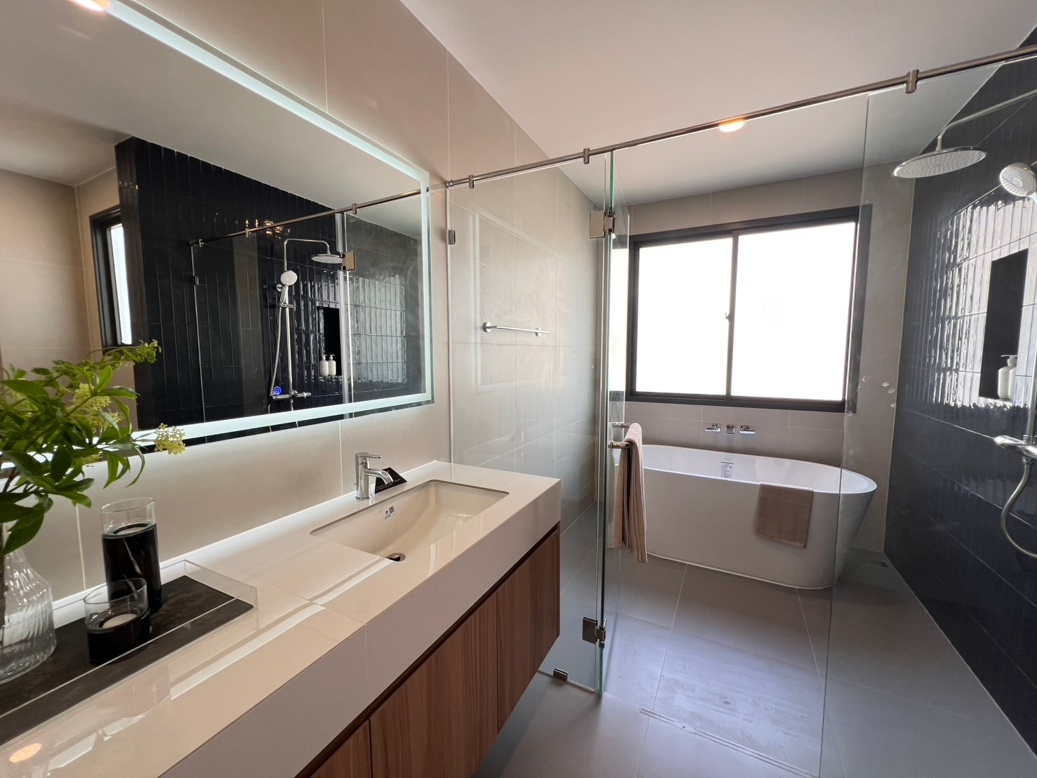 2- Storey 3 Bedrooms 3 Bathrooms in East Pattaya photo 28