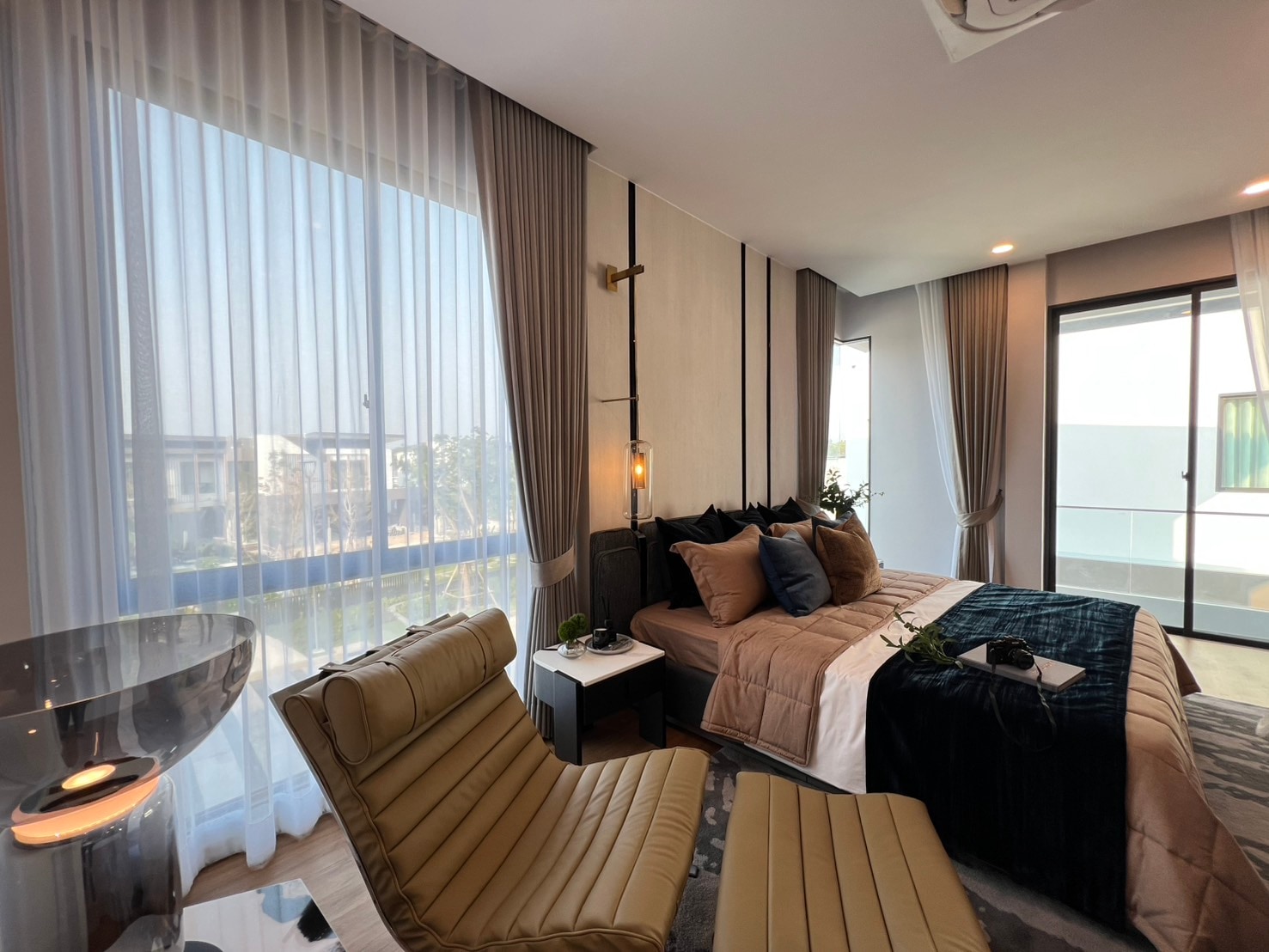 2- Storey 3 Bedrooms 3 Bathrooms in East Pattaya photo 44
