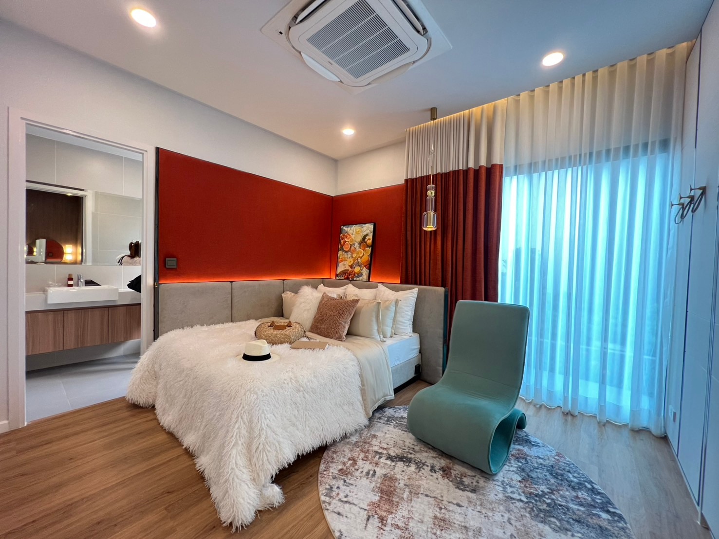 2- Storey 3 Bedrooms 3 Bathrooms in East Pattaya photo 30