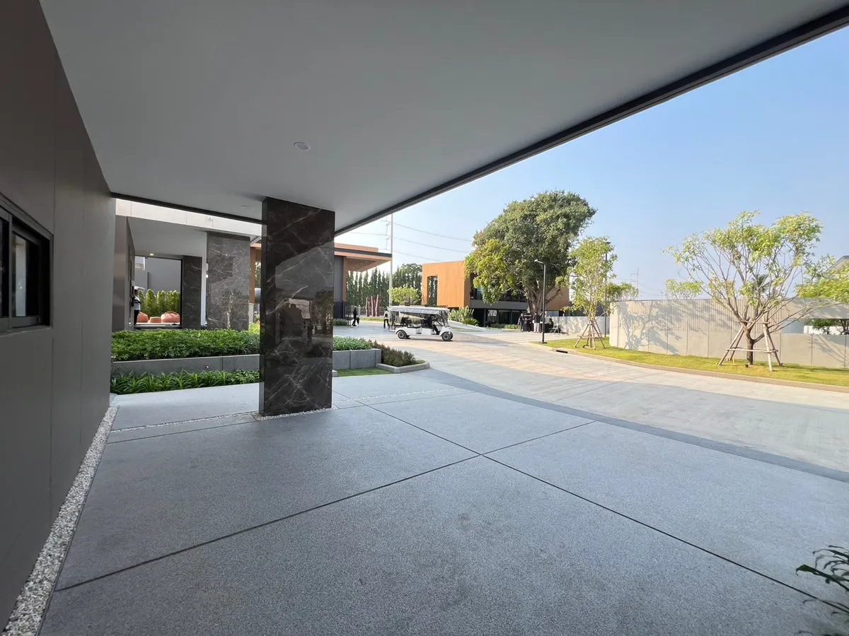 2- Storey 3 Bedrooms 3 Bathrooms in East Pattaya photo 34