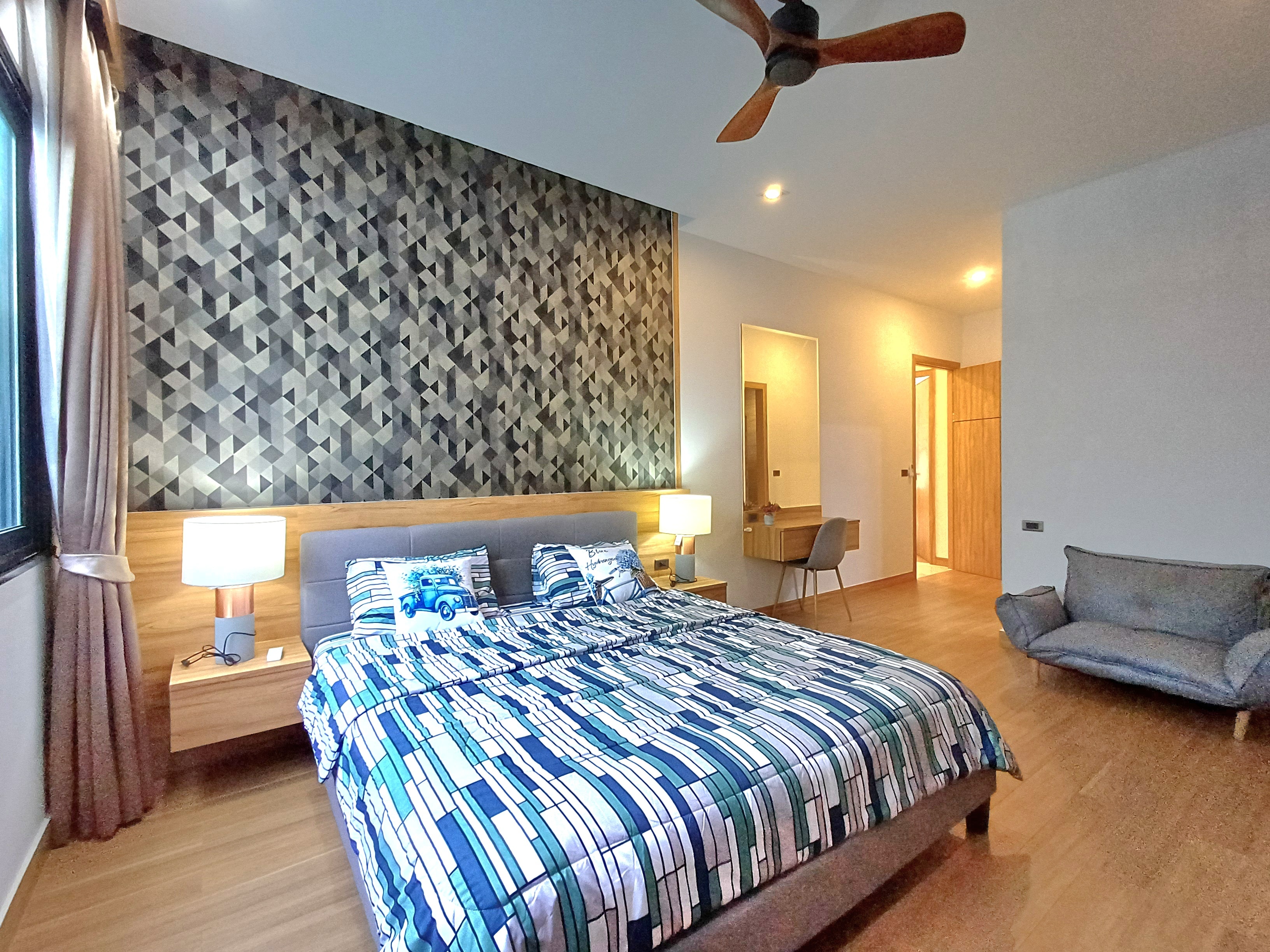 Spacious Pool Villa 5 bedrooms 5 bathrooms in East Pattaya for Sale photo 25
