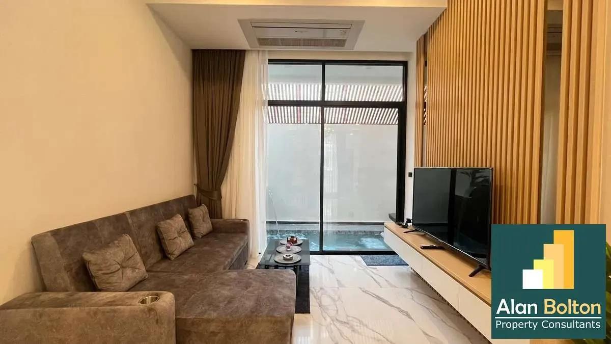 4 Bedrooms 3 Bathrooms in East Pattaya photo 22