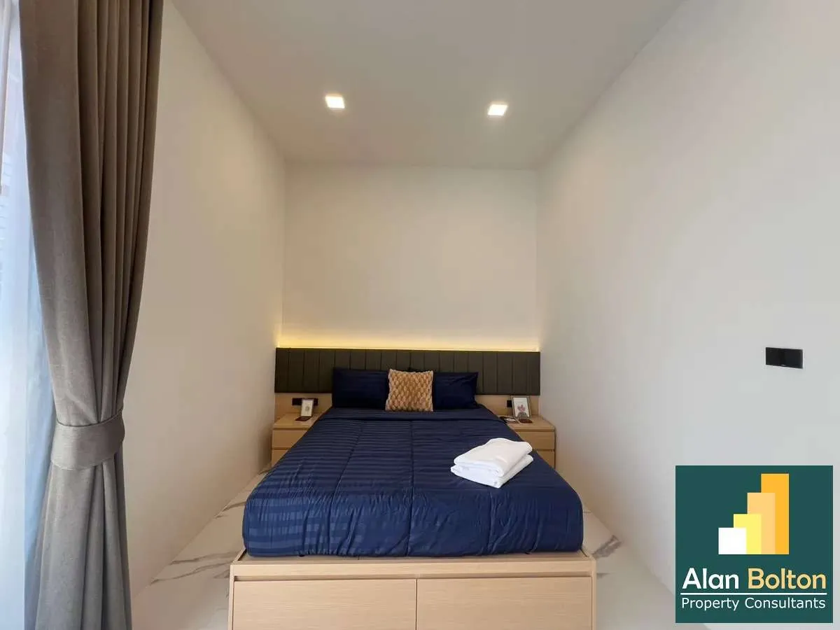 4 Bedrooms 3 Bathrooms in East Pattaya photo 5