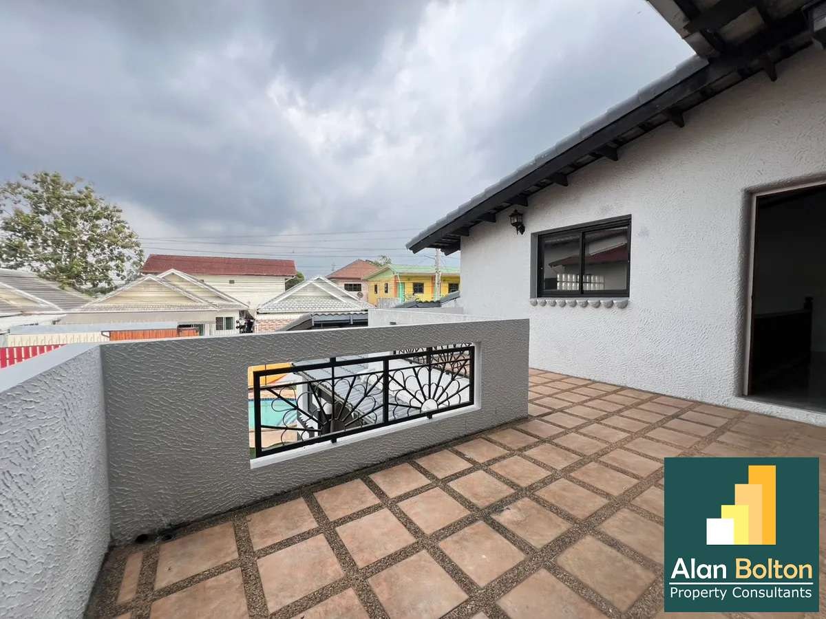 Pool villa 3 Bedrooms 3 Bathrooms in East pattaya photo 9