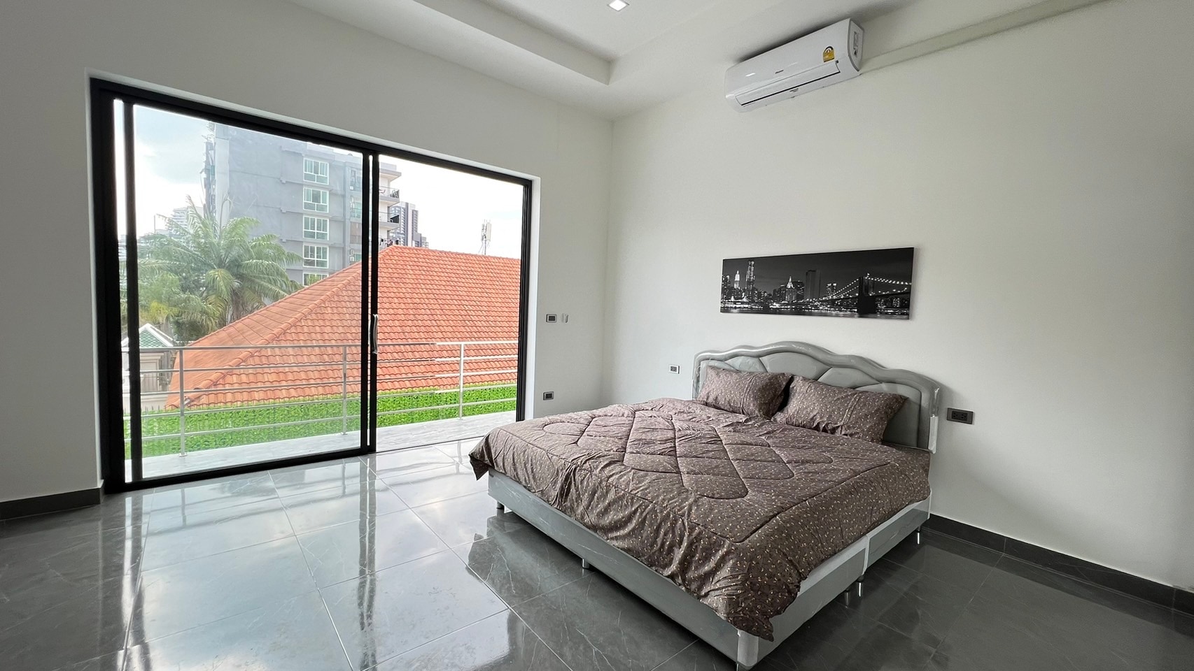 Pool villa 3 Bedrooms 3 Bathrooms in East pattaya photo 40