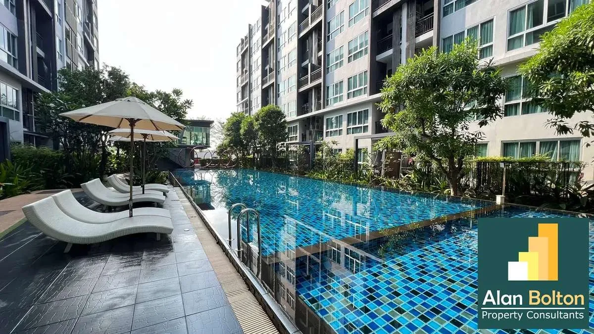 Pool View 1 Bedroom 1 Bathroom in Naklua