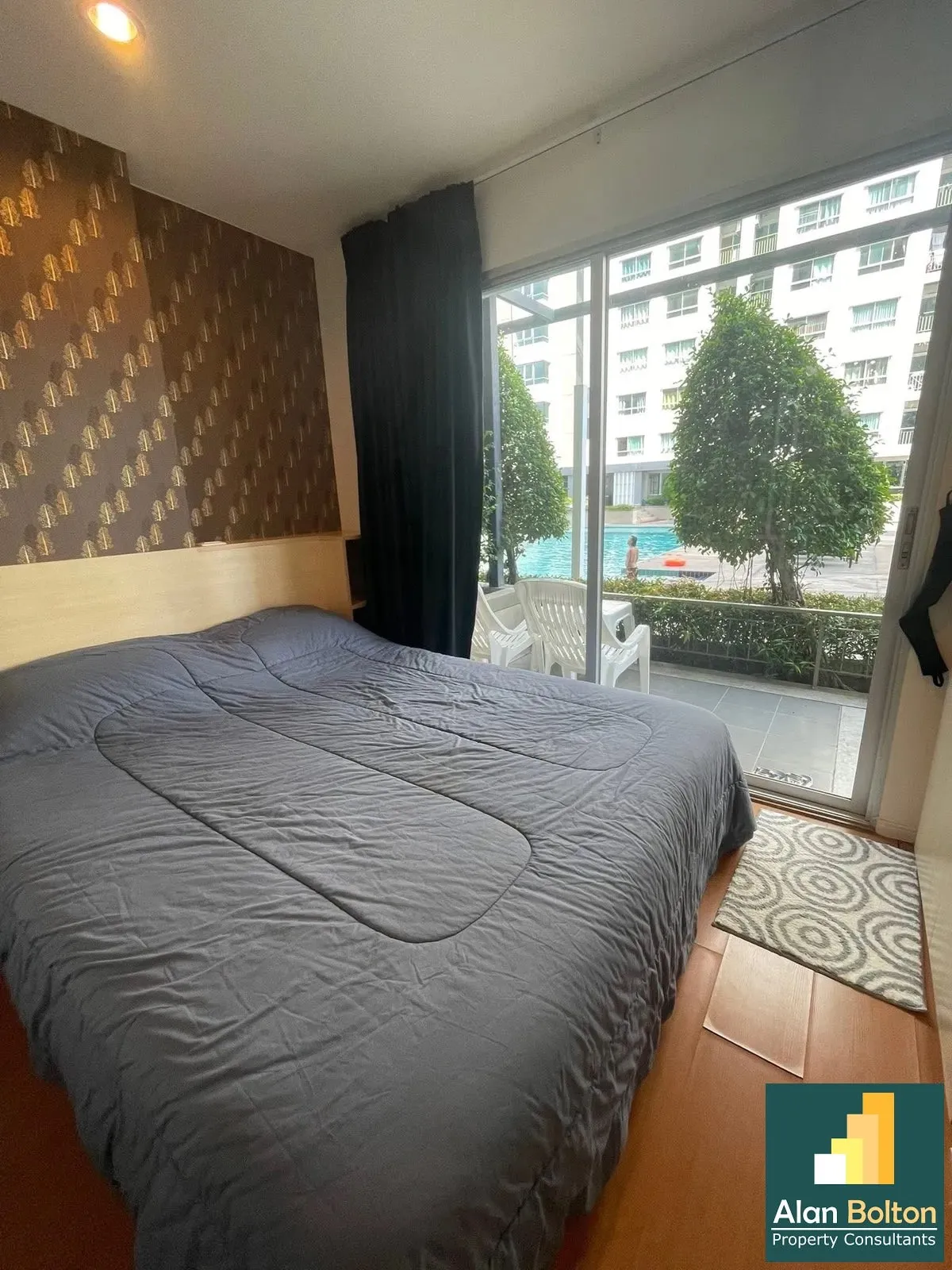 Balcony with pool access 1 Bedroom 1 Bathroom in Jomtien photo 12