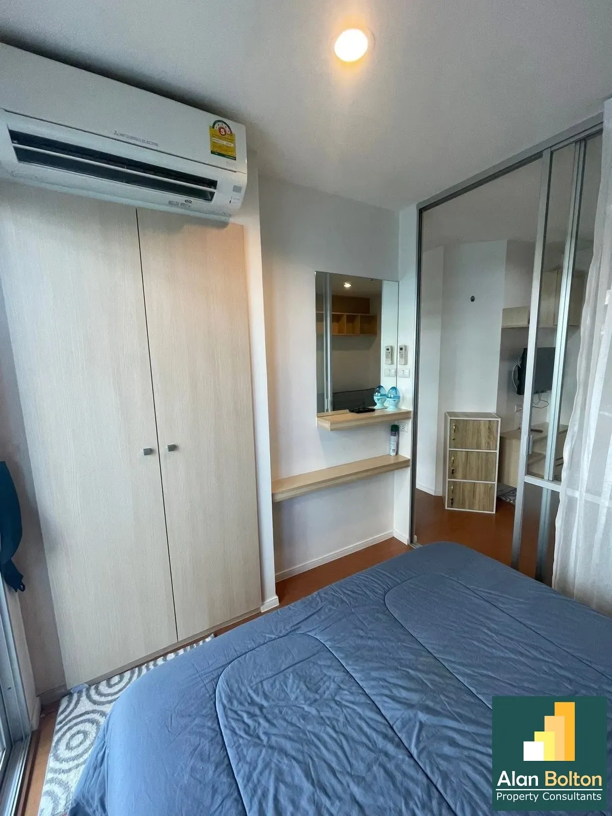 Balcony with pool access 1 Bedroom 1 Bathroom in Jomtien photo 14