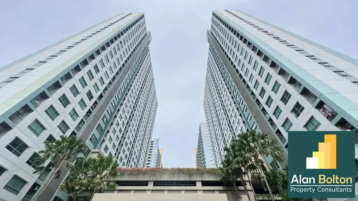 Balcony with pool access 1 Bedroom 1 Bathroom in Jomtien photo 4
