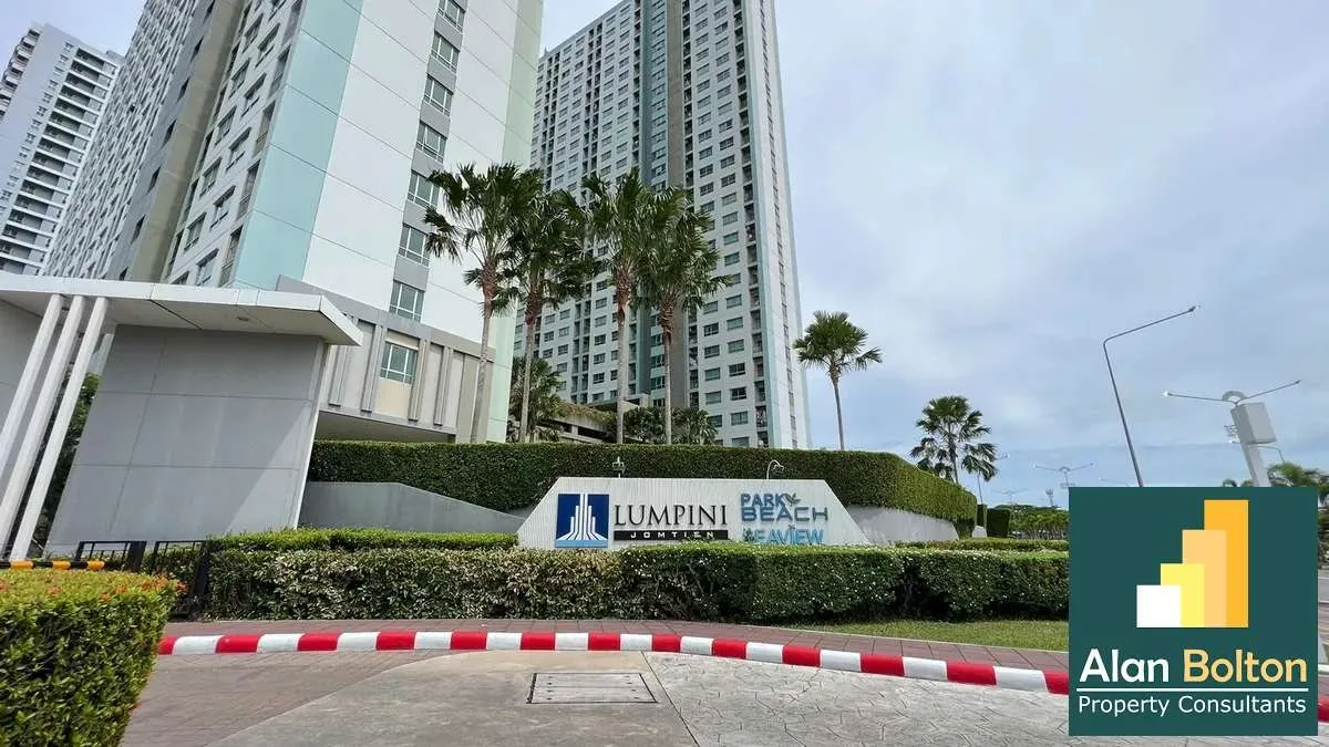 Balcony with pool access 1 Bedroom 1 Bathroom in Jomtien photo 5
