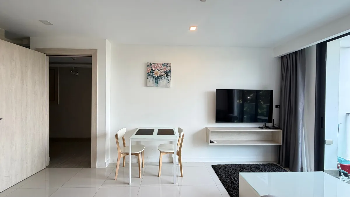 Beautiful One Bedroom For Sale In Prahtamnak photo 32