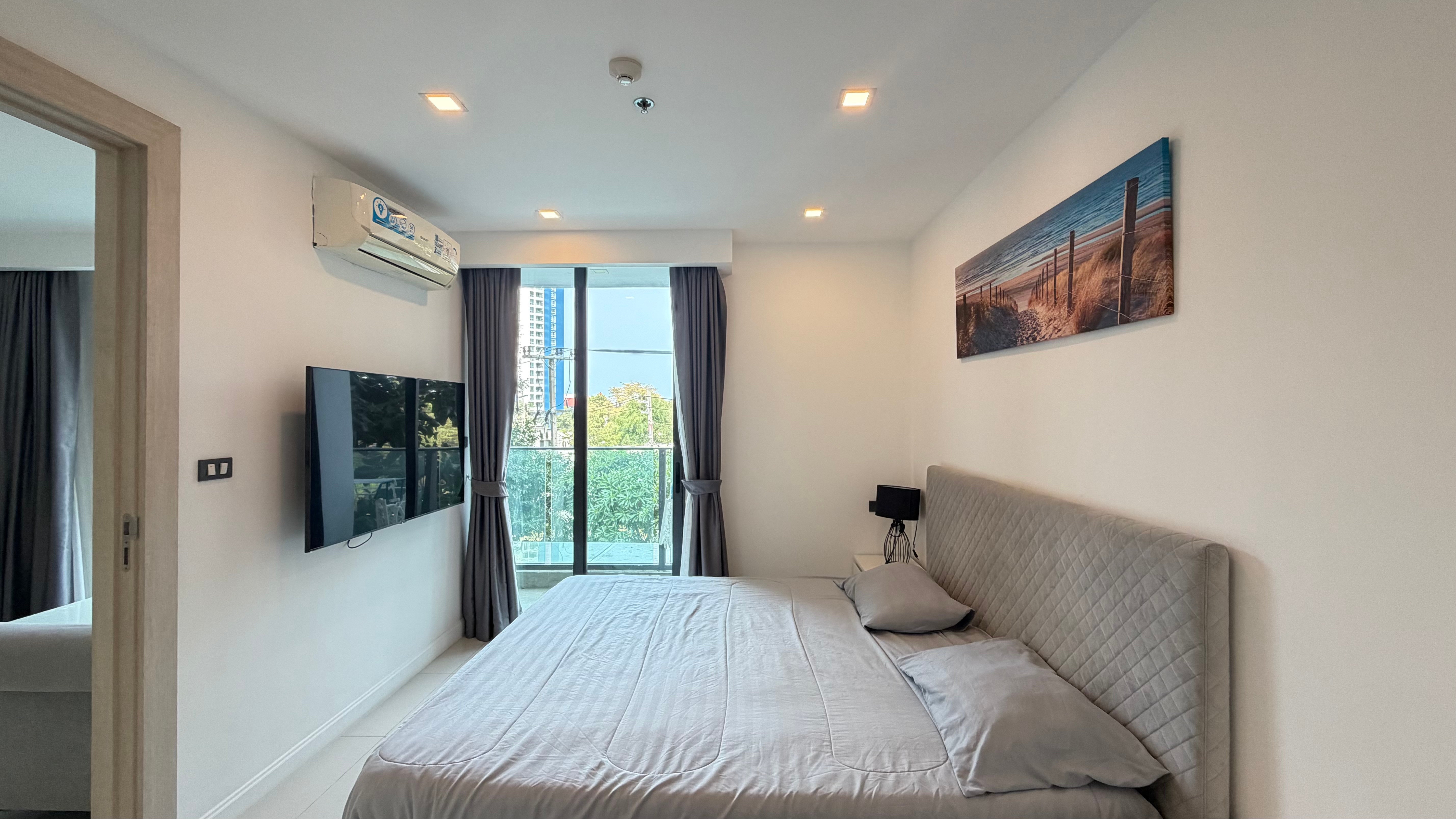 Beautiful One Bedroom For Sale In Prahtamnak photo 32