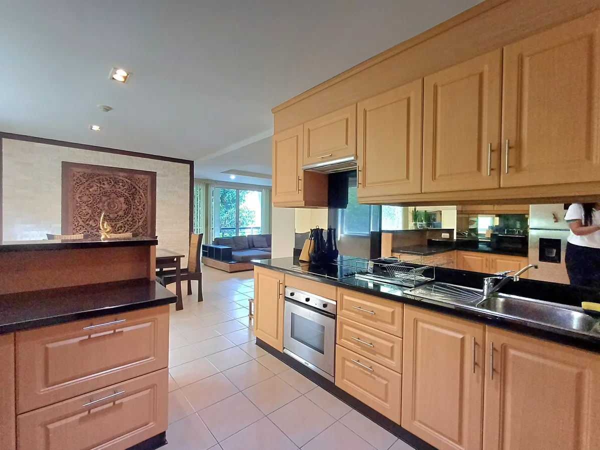 Specious Single Detached House 3 bedrooms 4 bathrooms near Motorway 7 for Sale photo 22