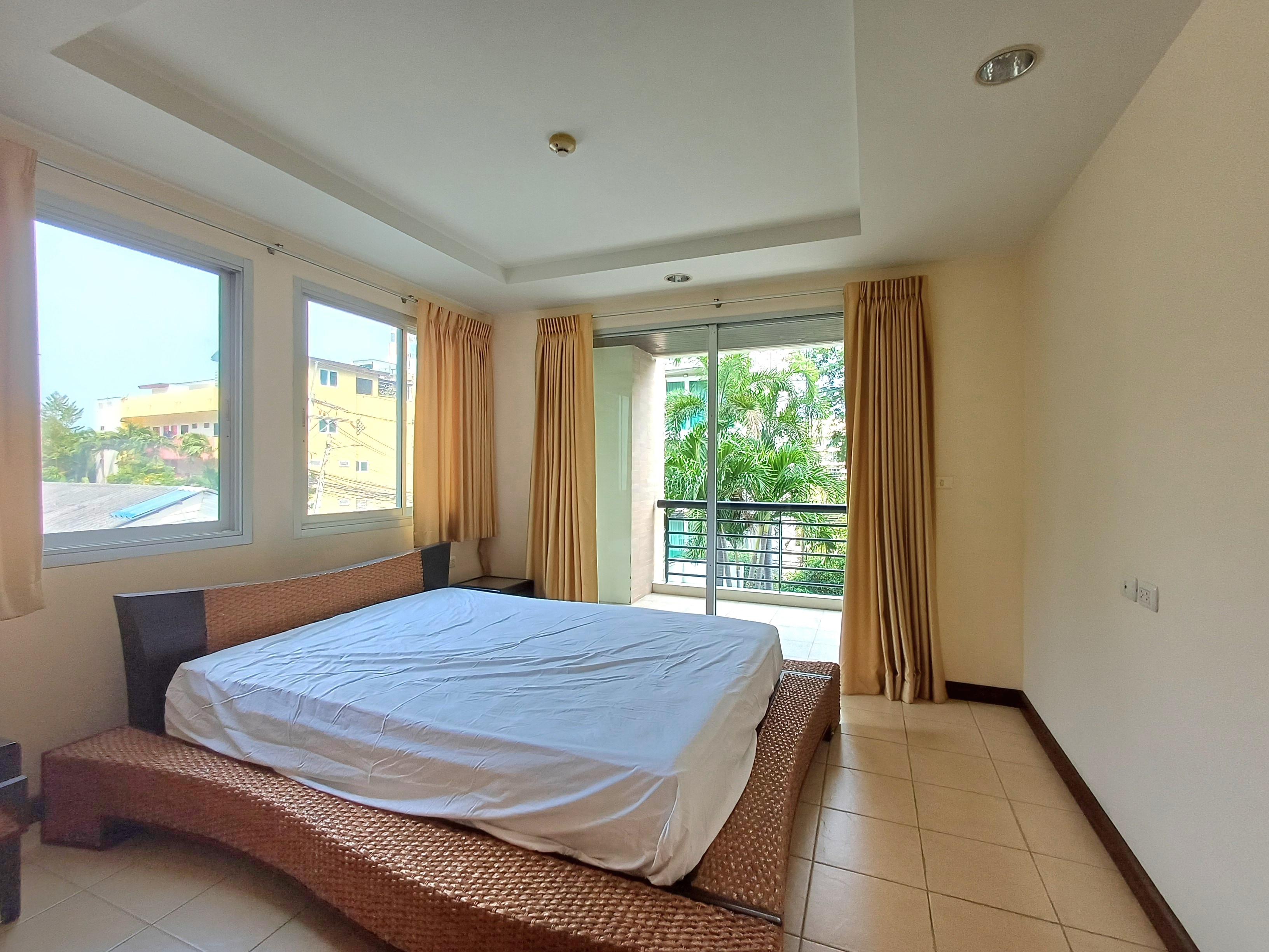 Specious Single Detached House 3 bedrooms 4 bathrooms near Motorway 7 for Sale photo 30