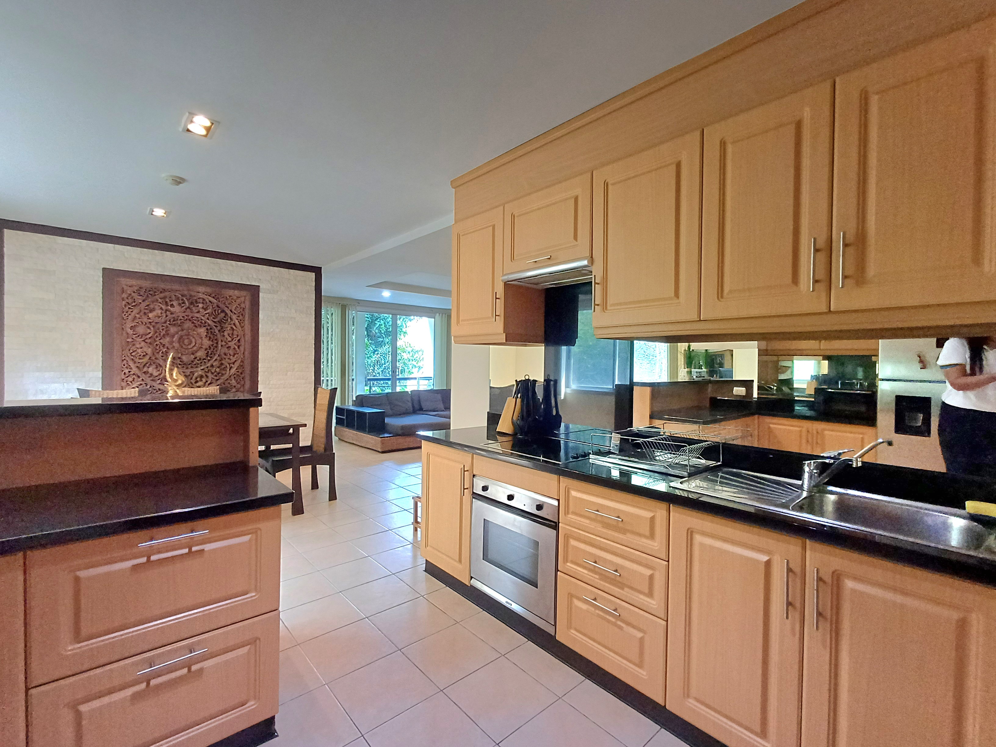 Specious Single Detached House 3 bedrooms 4 bathrooms near Motorway 7 for Sale photo 22