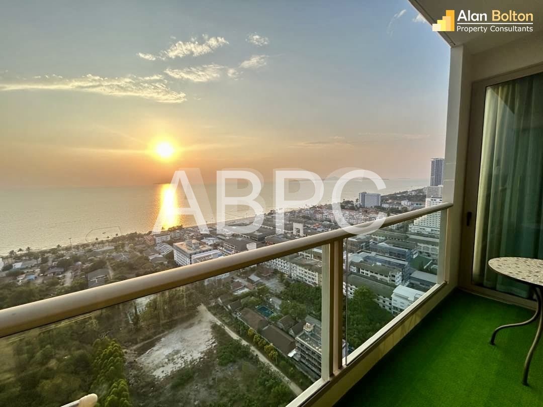 2 Bedroom Condo for Sale in Jomtien