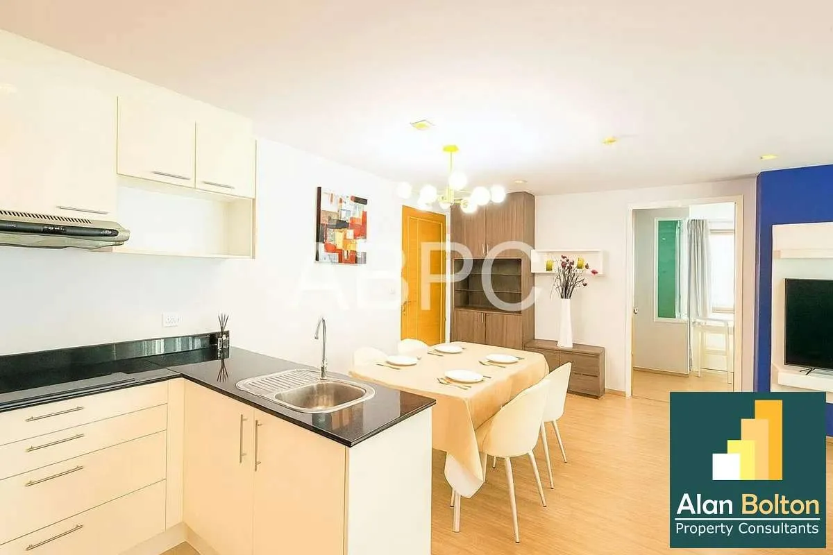 Newly Renovated 2 Bed 2 Bath Condo In Central Pattaya