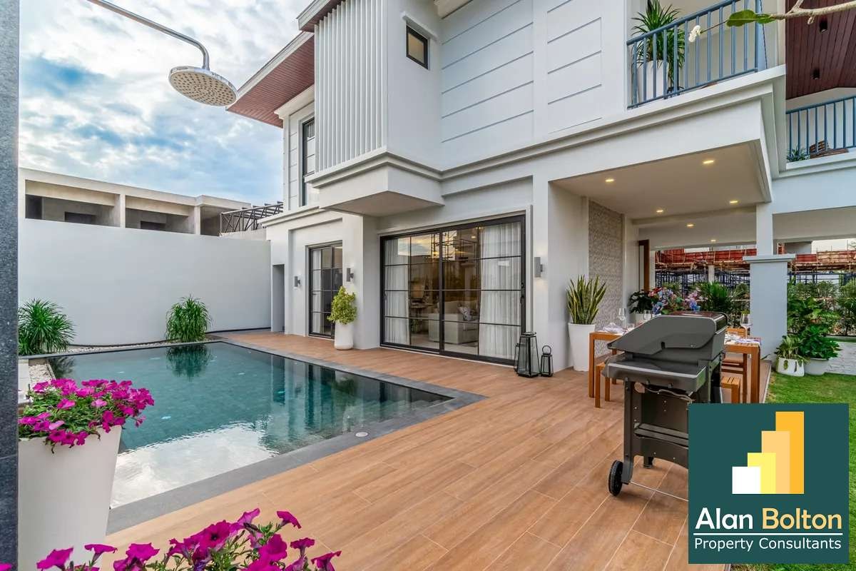Newly Built 5-Bedroom Private Pool Villa, East Pattaya photo 19