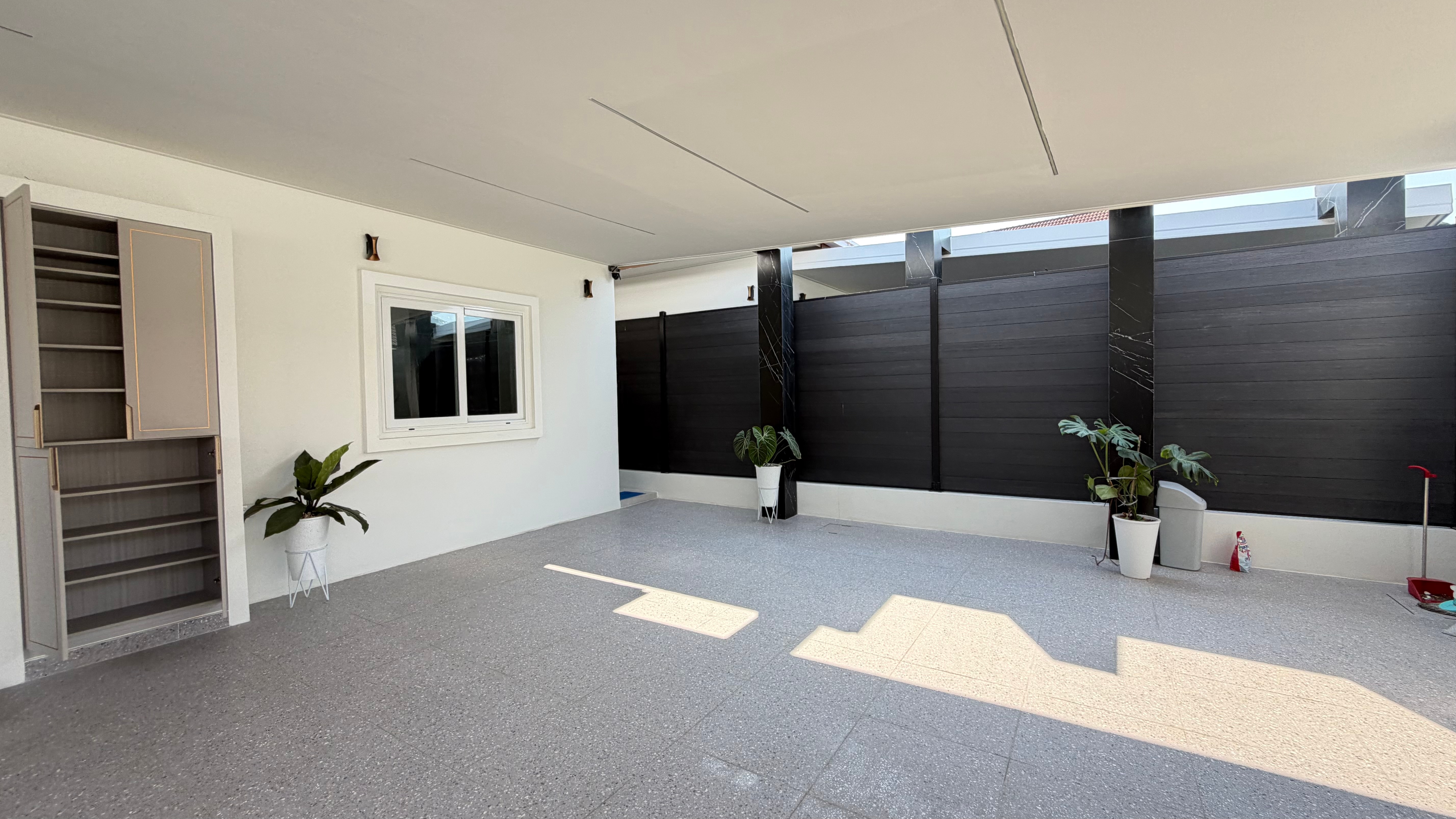 Luxurious Pool Villa For Sale In East Pattaya photo 33
