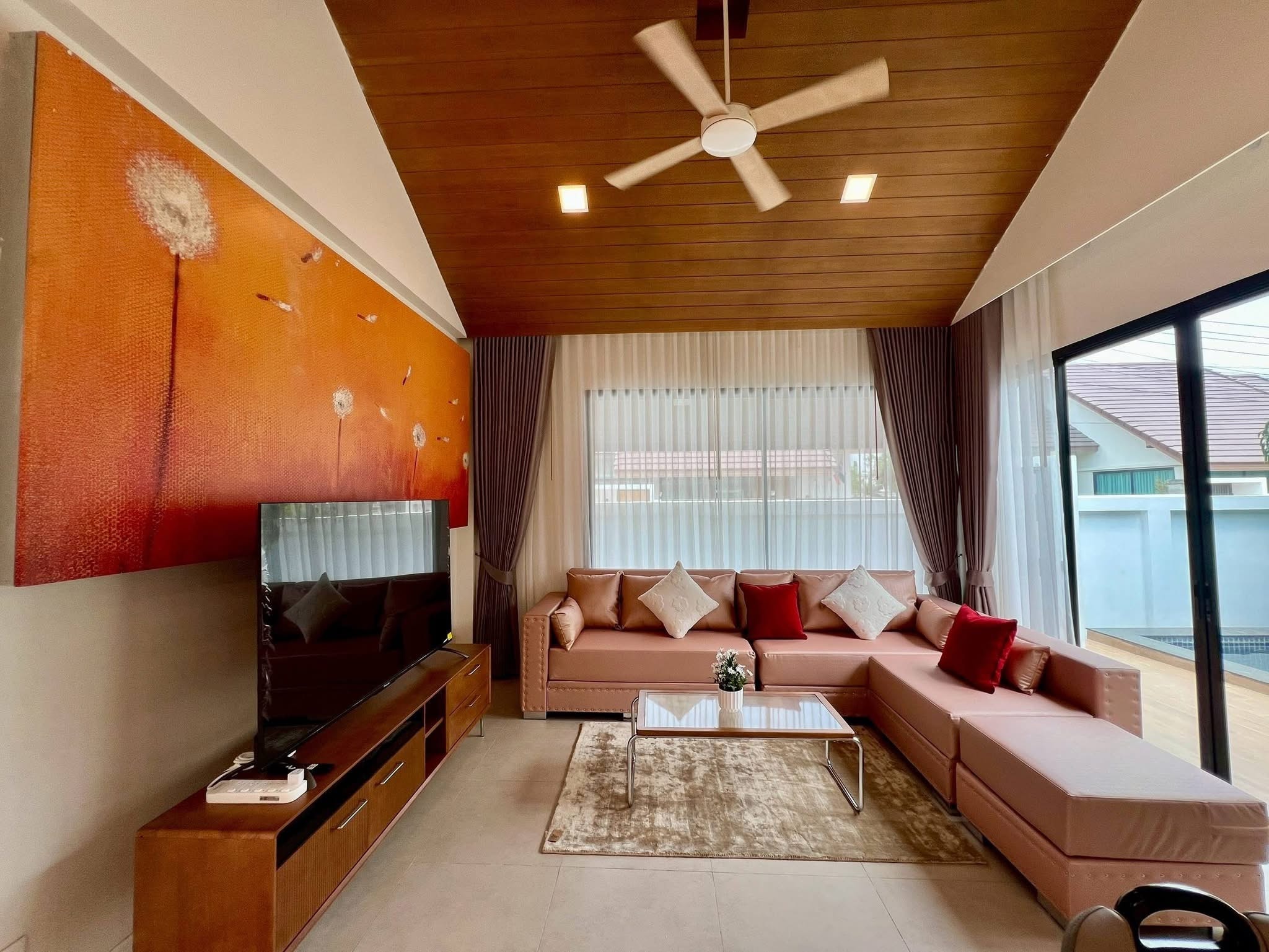 Beautiful house For Sale In Huay yai photo 8