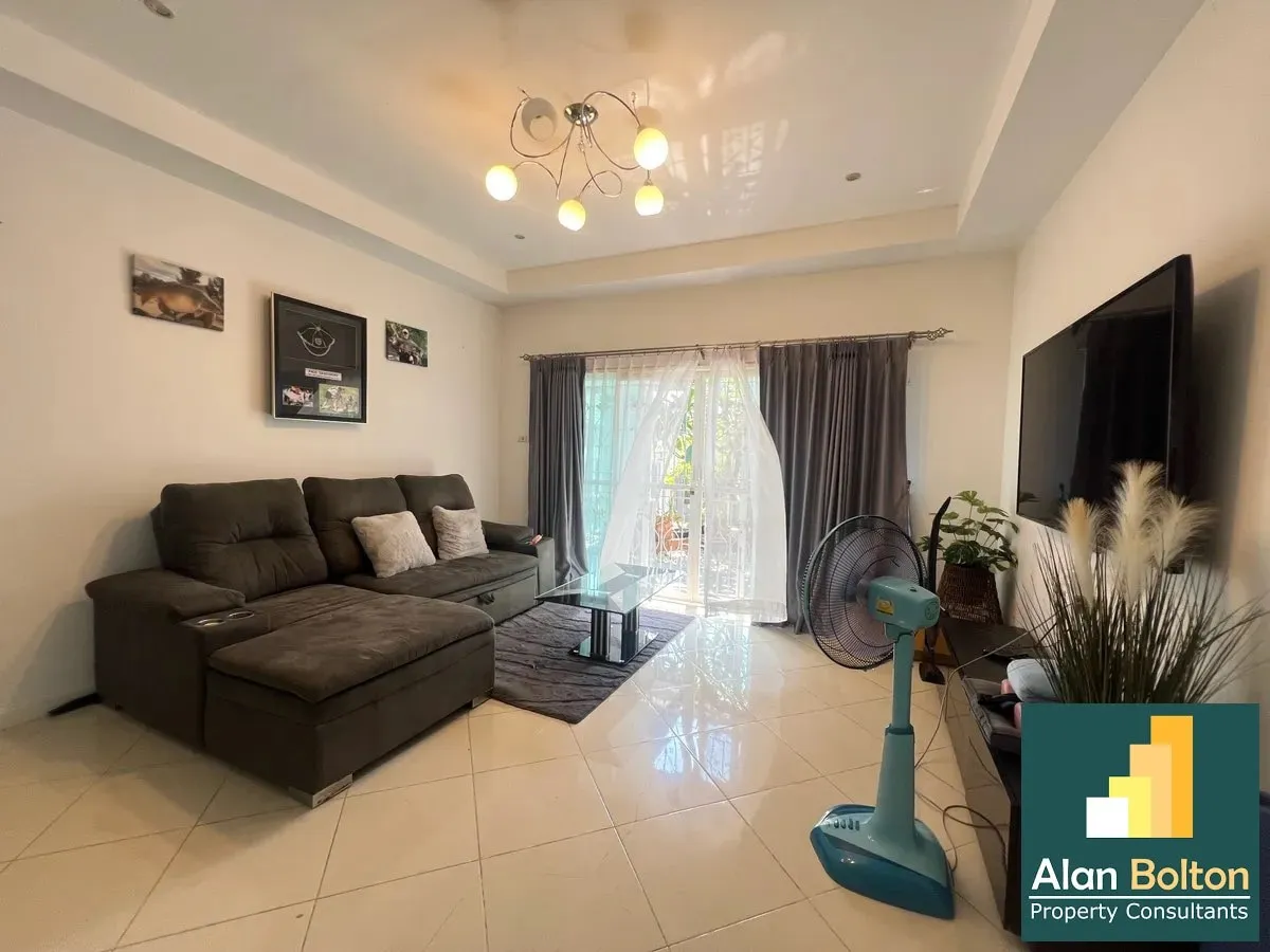 Pool Villa for Rent 5 Bedrooms 4 Bathrooms in East Pattaya photo 13
