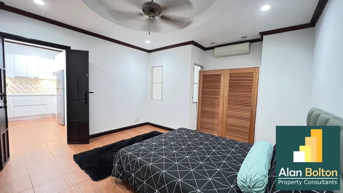 Newly Renovated Two Bedroom 1 Bathroom Unit in Popular Jomtien Condo photo 7