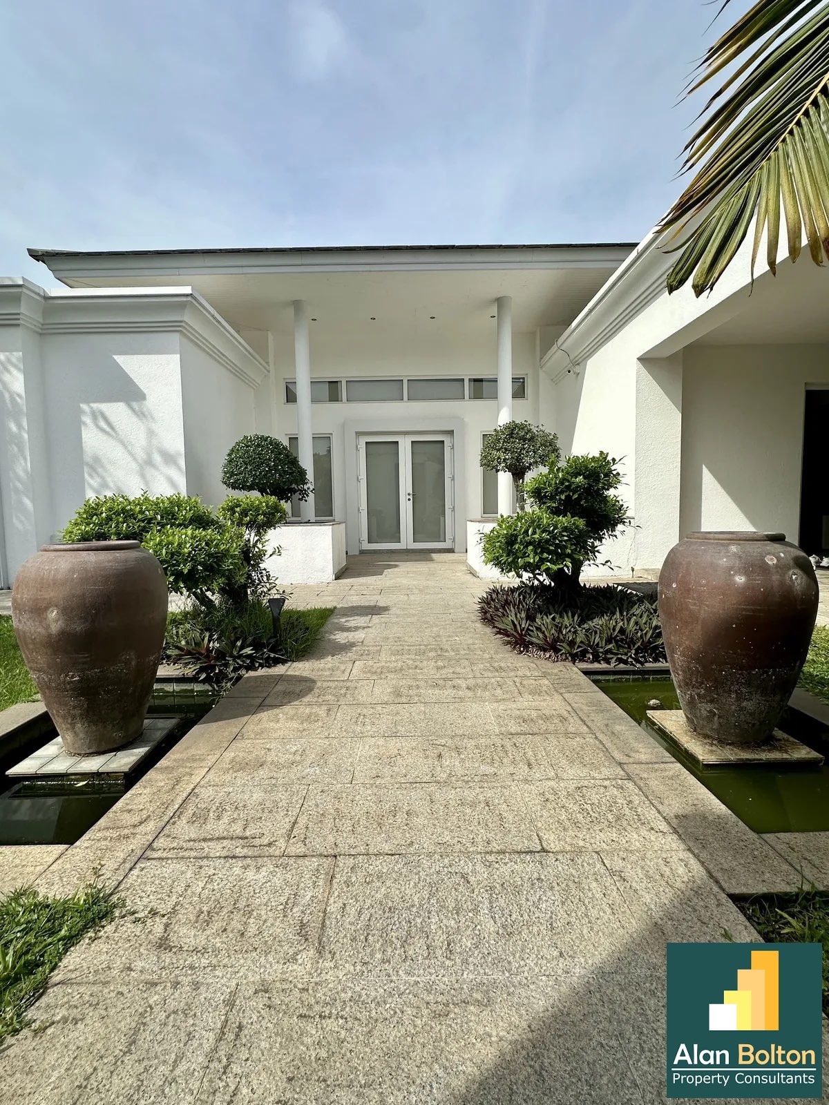 House For Sale photo 16