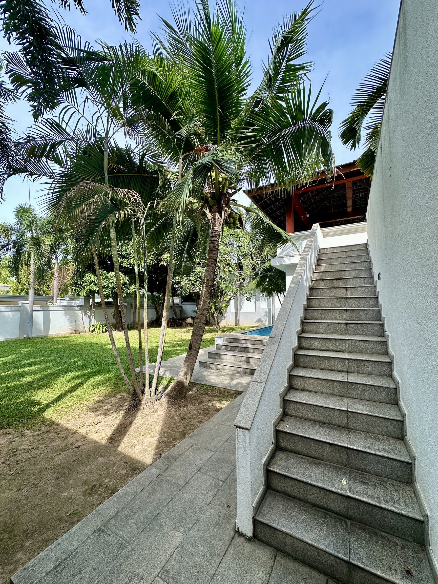 House For Sale photo 19