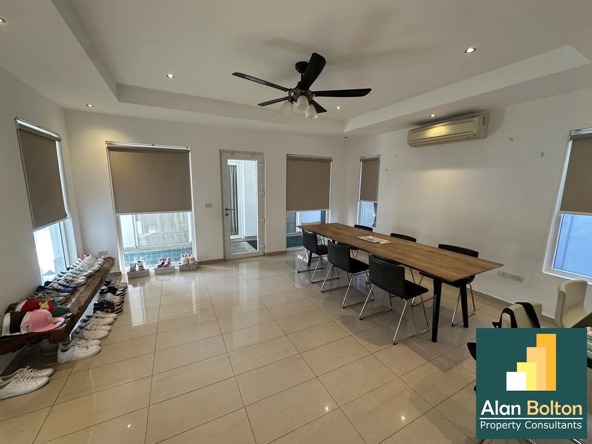 House For Sale photo 3