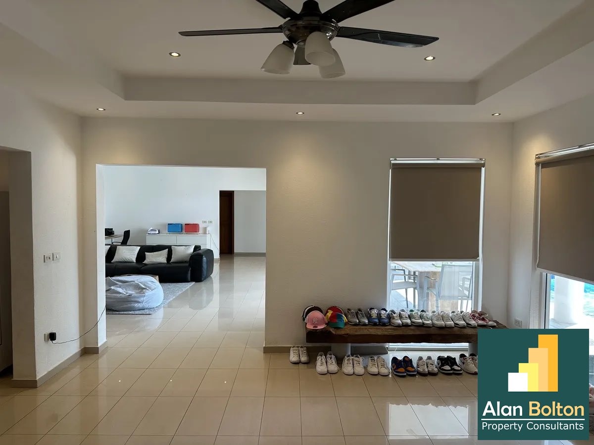 House For Sale photo 8