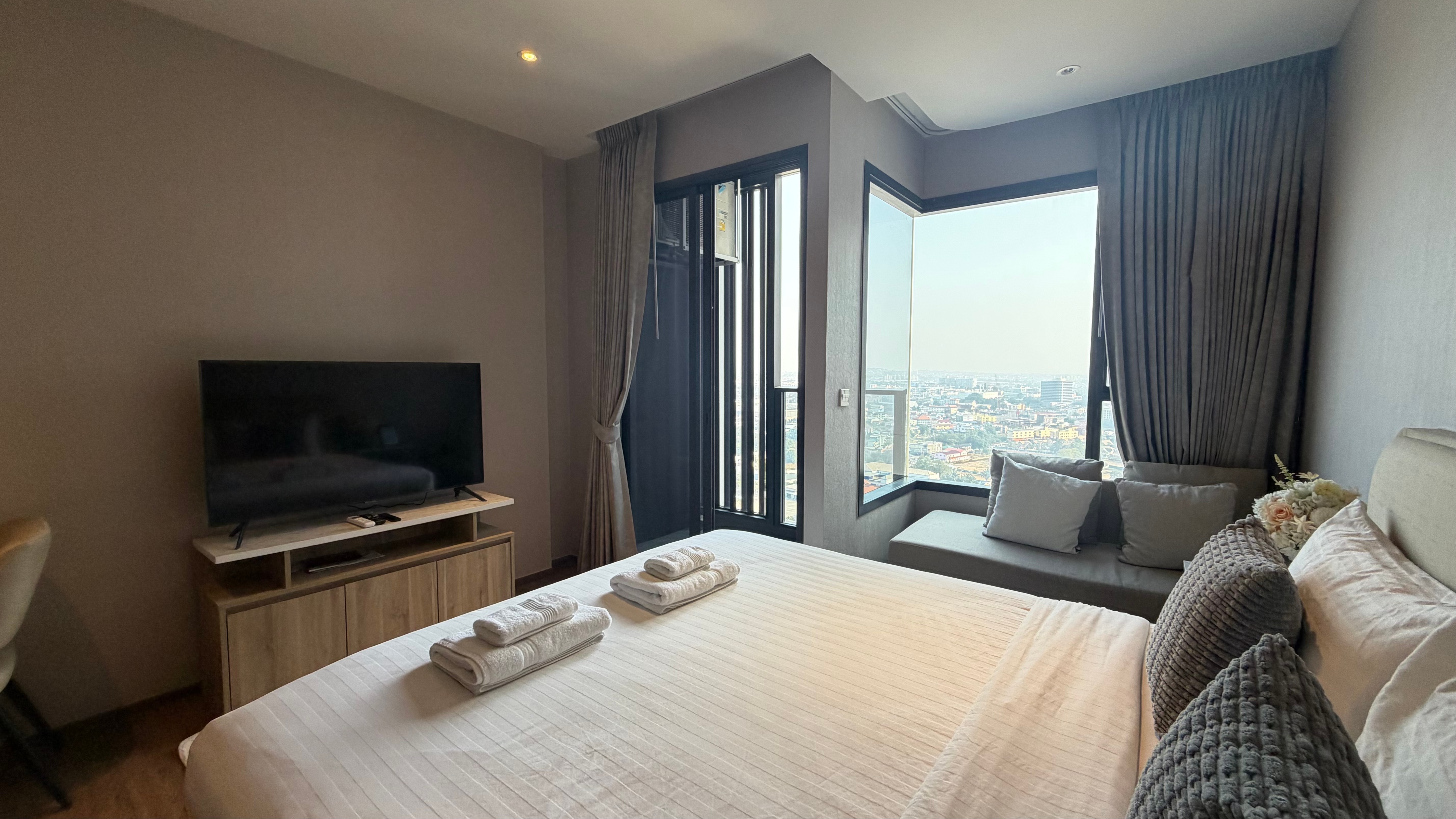 Luxurious Condo For Rent In Once Pattaya condominium photo 29