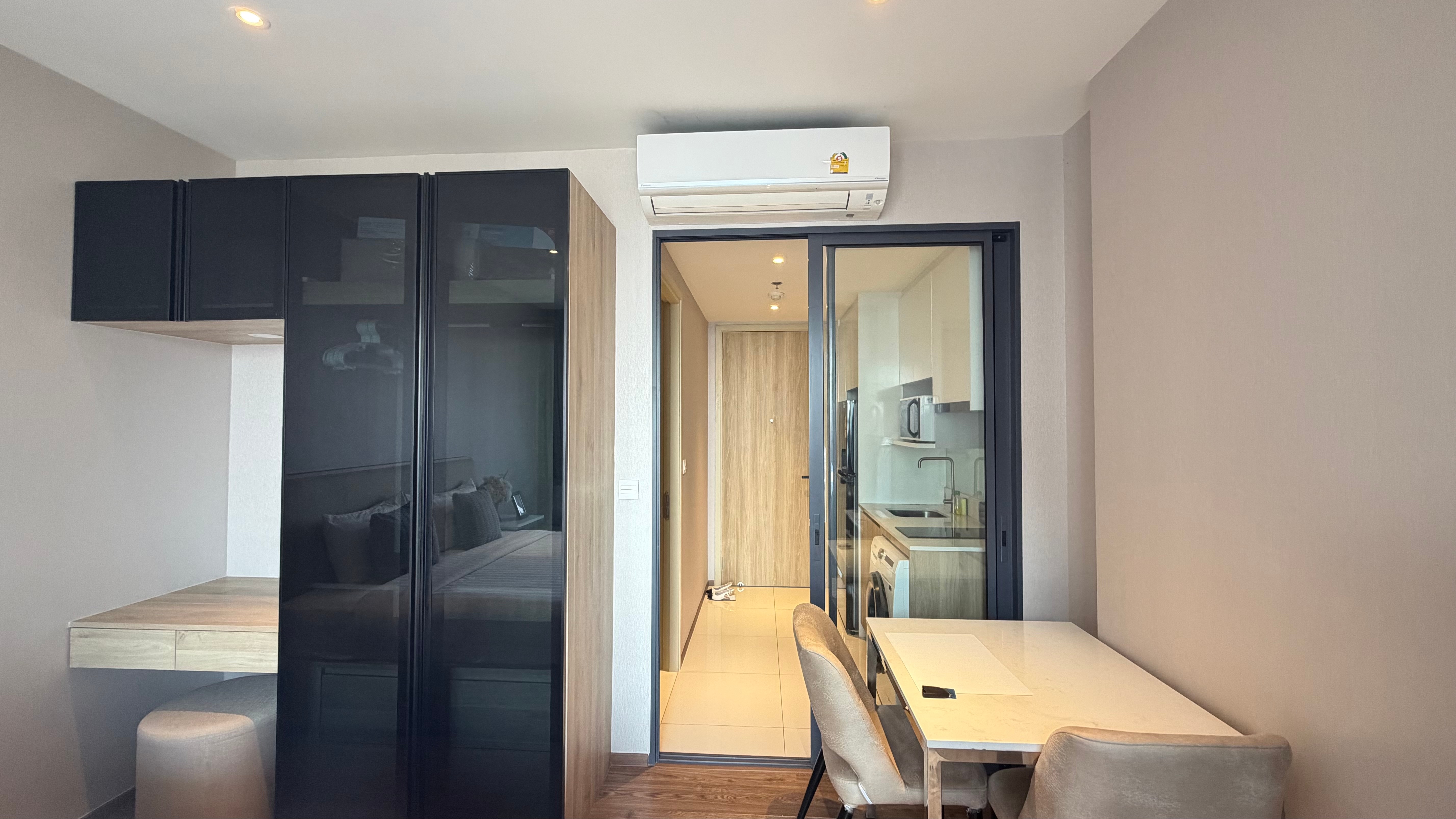 Luxurious Condo For Rent In Once Pattaya condominium photo 27