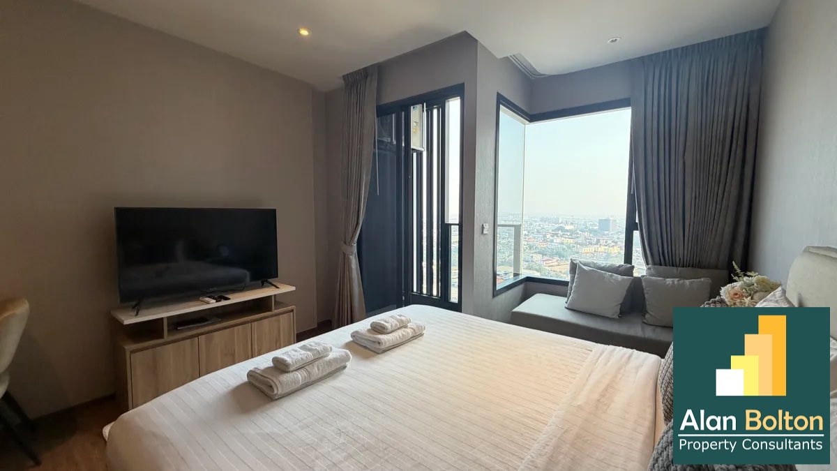 Luxurious Condo For Rent In Once Pattaya condominium photo 16