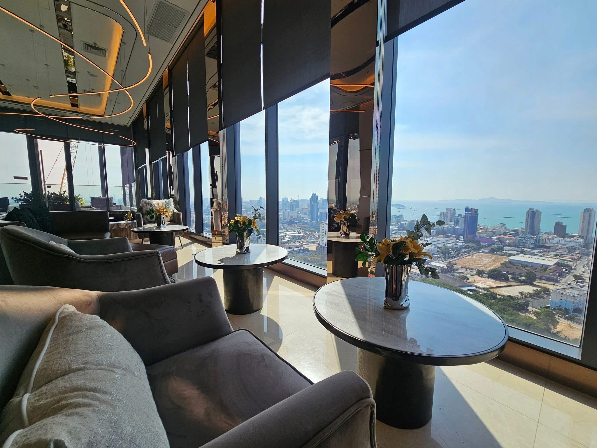 Luxurious Condo For Rent In Once Pattaya condominium photo 18