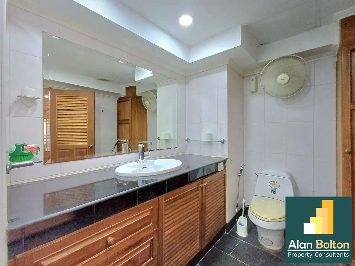 Quick Sale 1 bedroom 1 bath room in Nirun Grand Ville for SALE photo 12