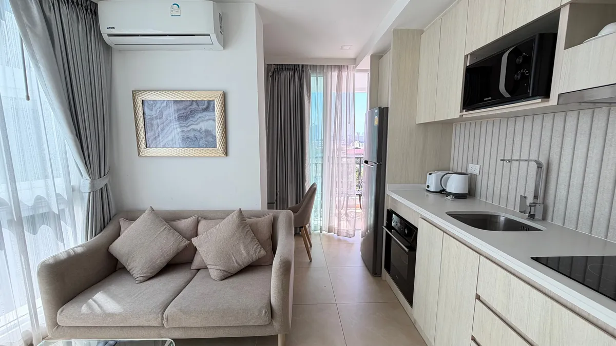 One bedroom condominium for rent in South Pattaya photo 23